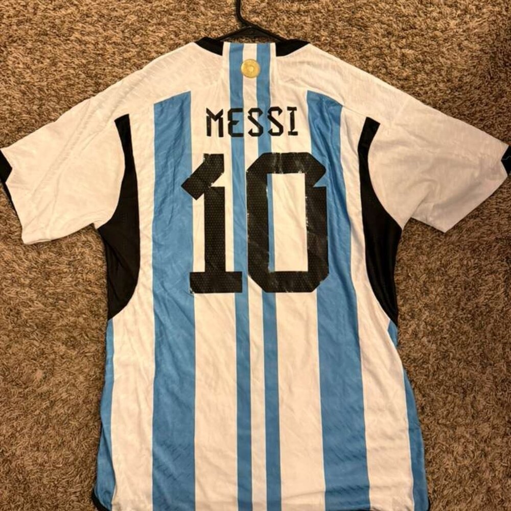 Argentina 2022 home MESSI jersey